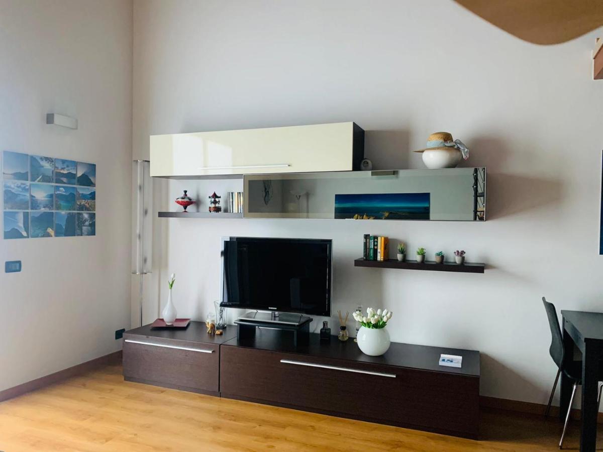 Iseolakerental - La Rocca Castro  Экстерьер фото