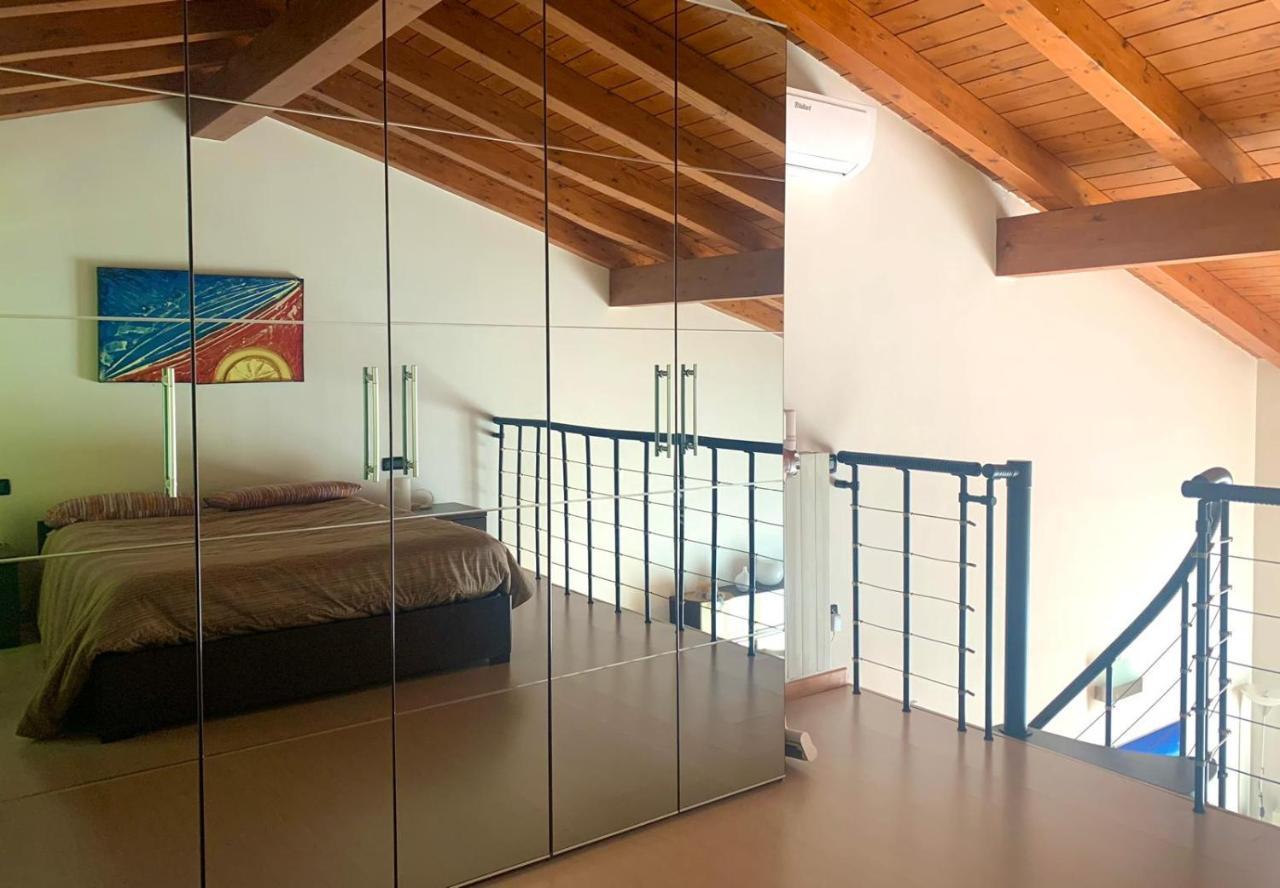 Iseolakerental - La Rocca Castro  Экстерьер фото