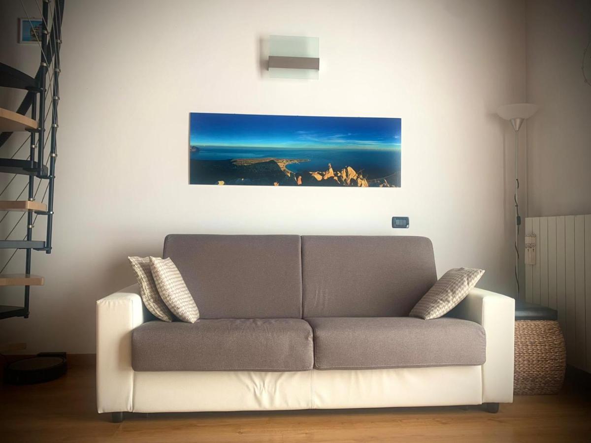 Iseolakerental - La Rocca Castro  Экстерьер фото